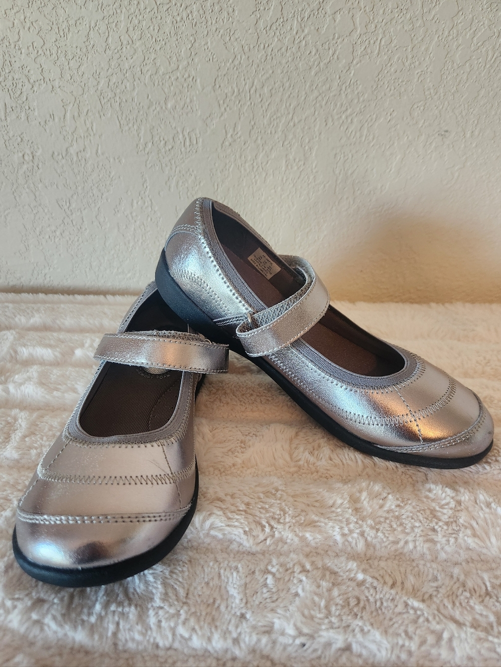 Hush Puppies Reese Mary Jane (Child/Big Kid) Pewter/Metallic Silver